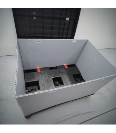 Contenedor plástico plegable con tapa