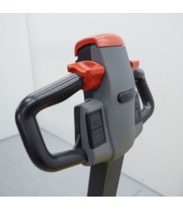 Transpaleta eléctrica 2.000 kg